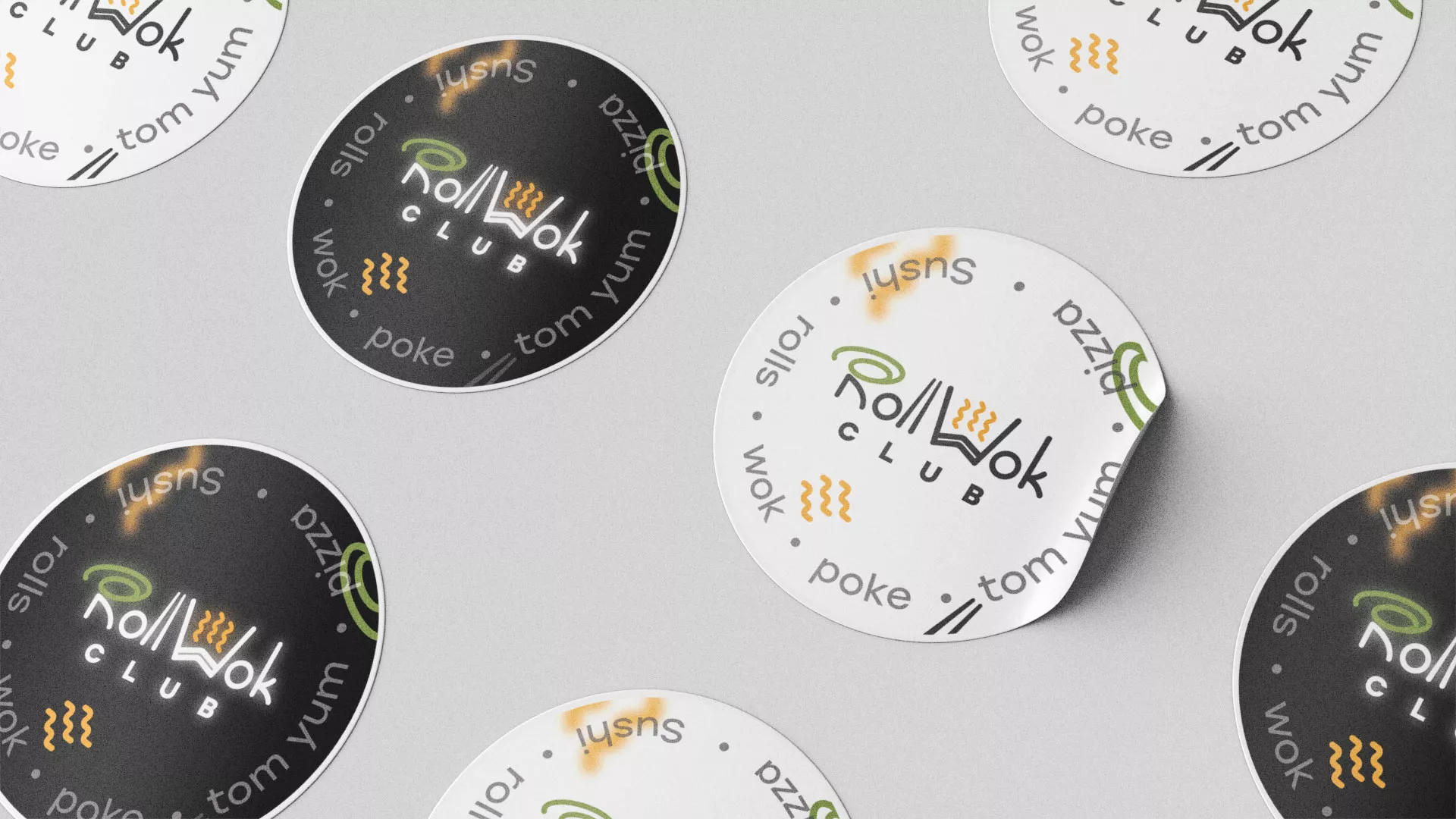 Разработка наклеек для суши-бара «Roll Wok Club» в Аксае