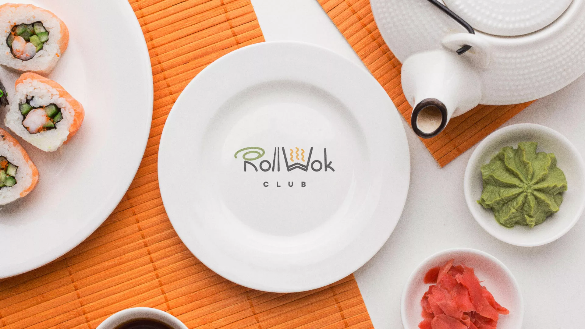Разработка логотипа и фирменного стиля в Аксае для суши-бара «Roll Wok Club» Разработка логотипа и фирменного стиля в Аксае для суши-бара «Roll Wok Club»